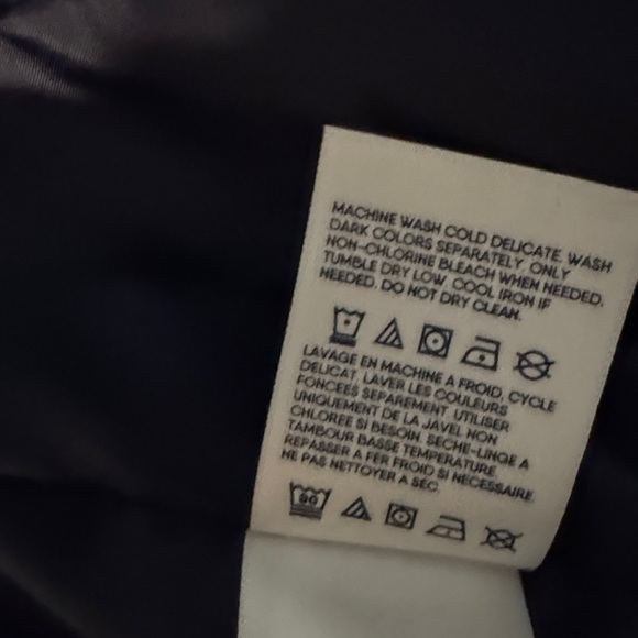 Lands' End Quilted Puffer Vest - Picture 10 of 10